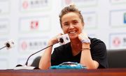 СВИТОЛИНА: «Надеюсь, что не буду разбивать ракетки, как Багдатис»