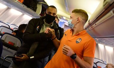ФОТО. Із Нересом, Вінісіусом та Фаріною. Шахтар вирушив до Туреччини