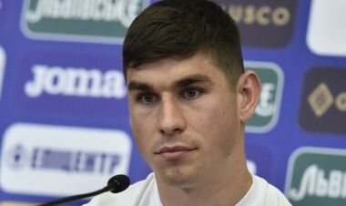 Больше никаких конфликтов. Малиновский и Петраков обсудили плей-офф ЧМ-2022