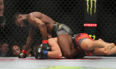 UFC 273. Пьотр Ян відправився слідом за російським військовим кораблем