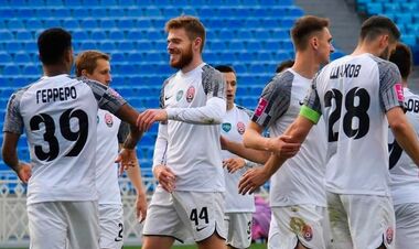 Металіст – Зоря – 0:5. На лопатки в 1-му таймі. Відео голів та огляд матчу