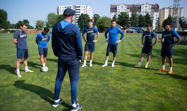 ОФІЦІЙНО. Дніпро-1 залишили 7 гравців, у тому числі Пеглоу та Матарріта
