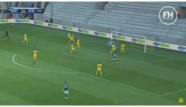 ВІДЕО. Помилка захисту. Греки забили швидкий гол у ворота Дніпра-1