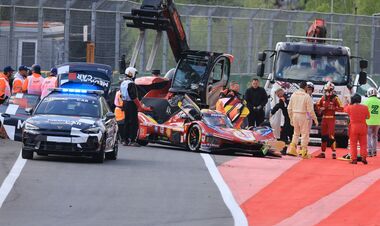 Авария Феррари и скорость Порше с БМВ – WEC стартовал в Спа-Франкоршам